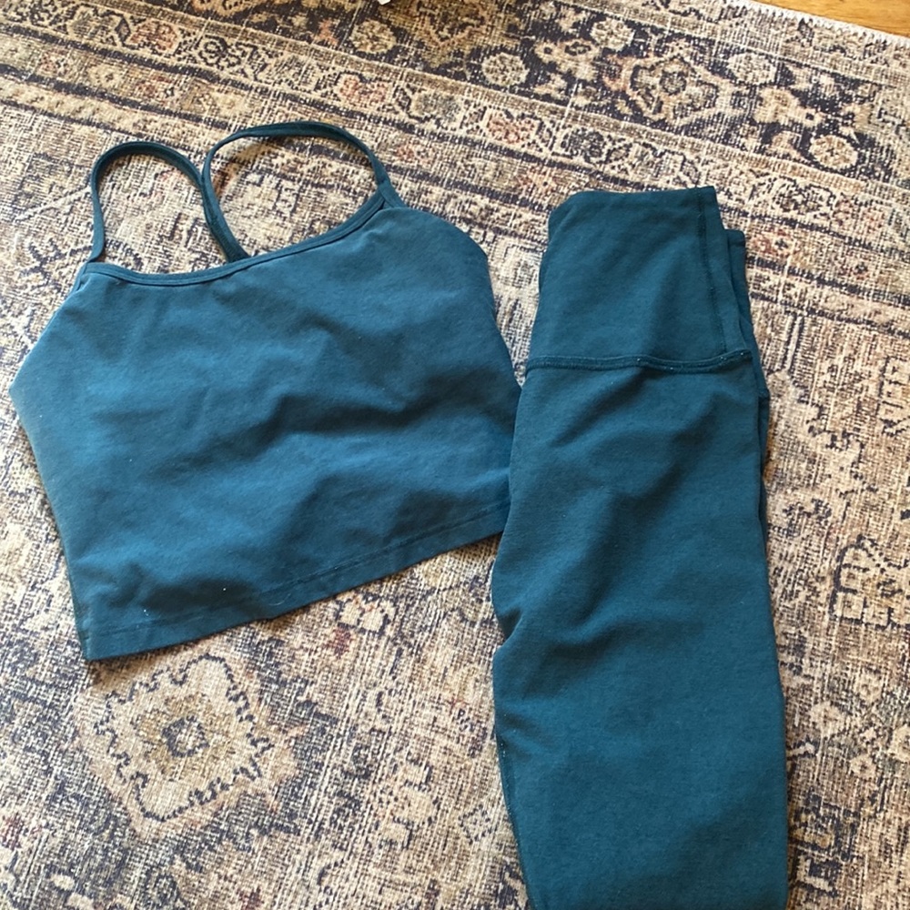 Beyond yoga set. Includes matching leggings and tank top.